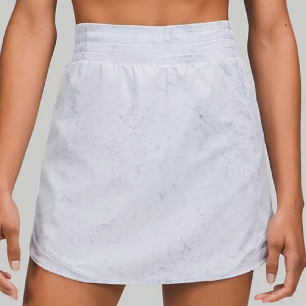 lululemon athletica light purple marble print Skirt